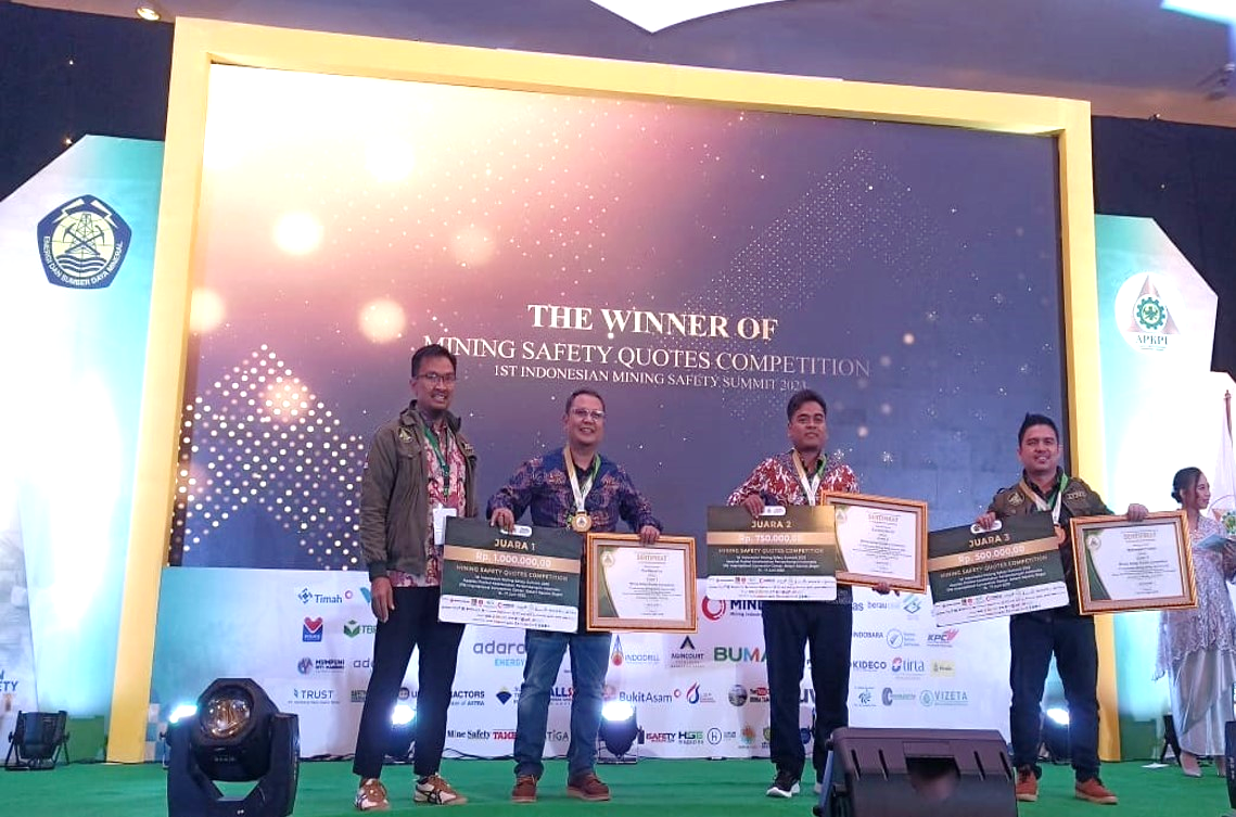 PT. Kalimantan Prima Persada Raih Penghargaan di  Ajang 1st Indonesia Mining Safety Summit 2023 