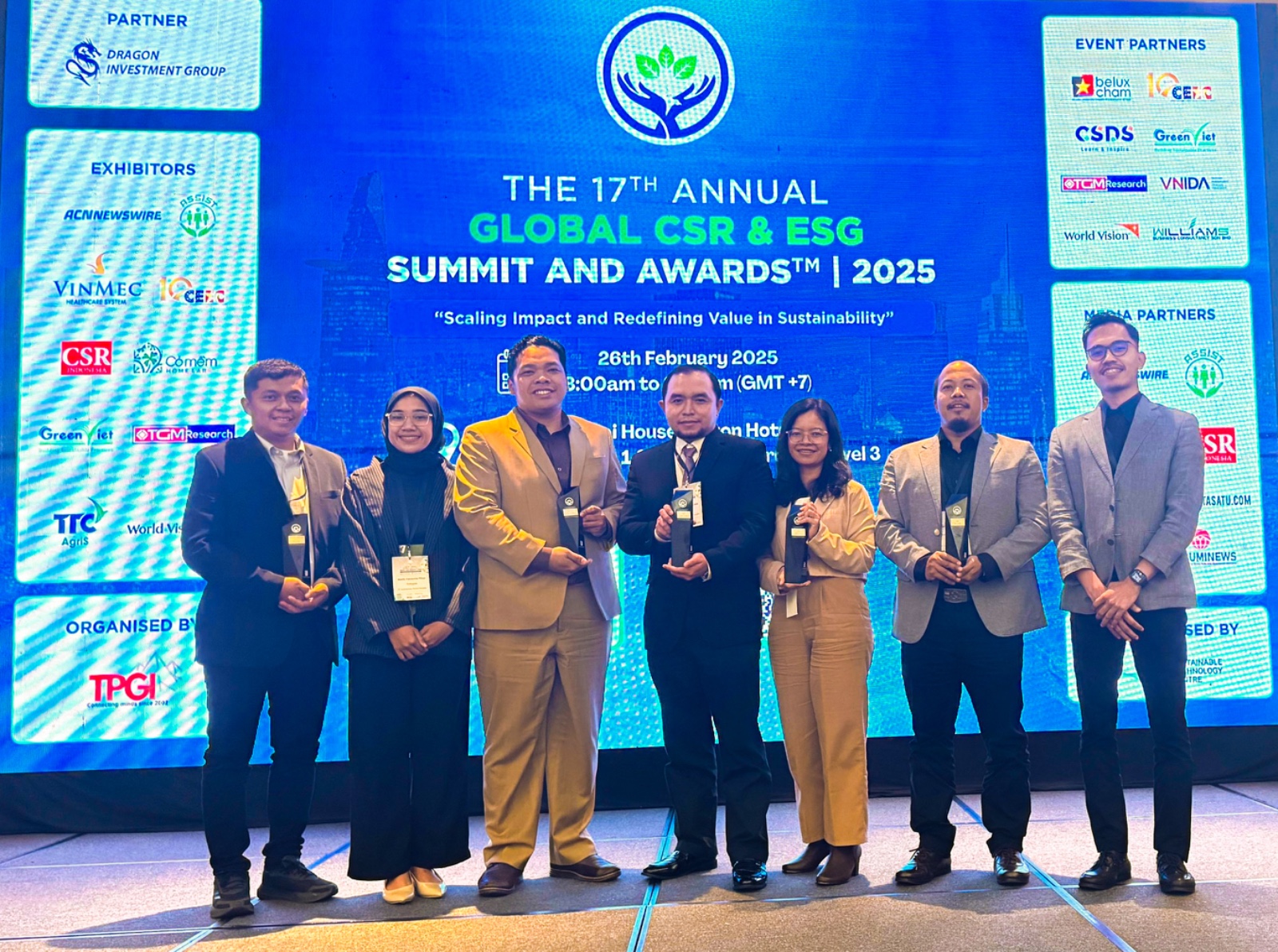 Wakili Indonesia dalam Penghargaan Internasional, KPP Mining Raih 2 Penghargaan Platinum dalam The 17th Annual Global CSR & ESG Summit 2025