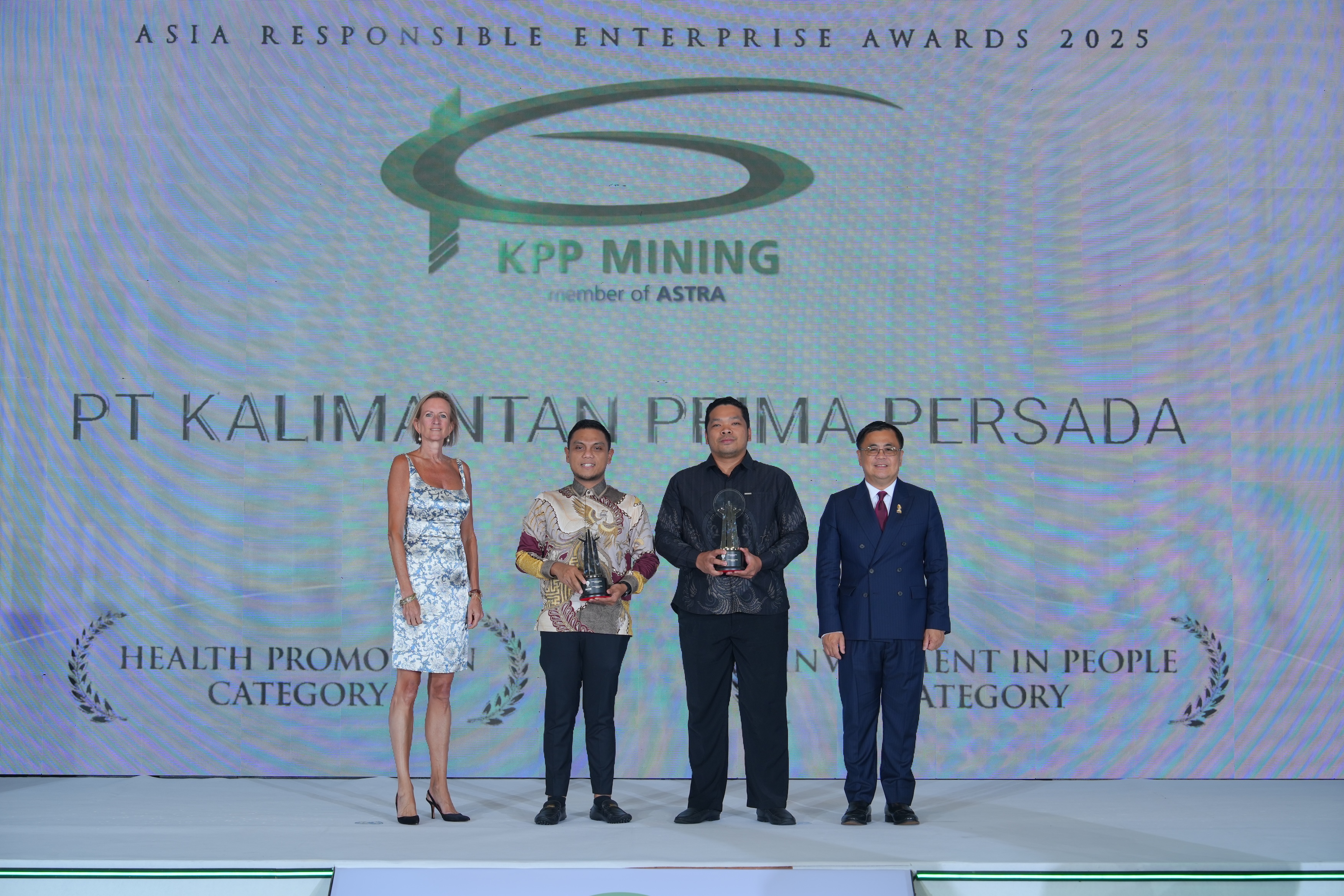 KPP Mining Bawa Pulang 2 Penghargaan dalam Ajang Internasional The Asia Responsible Enterprise Awards (AREA) 2025